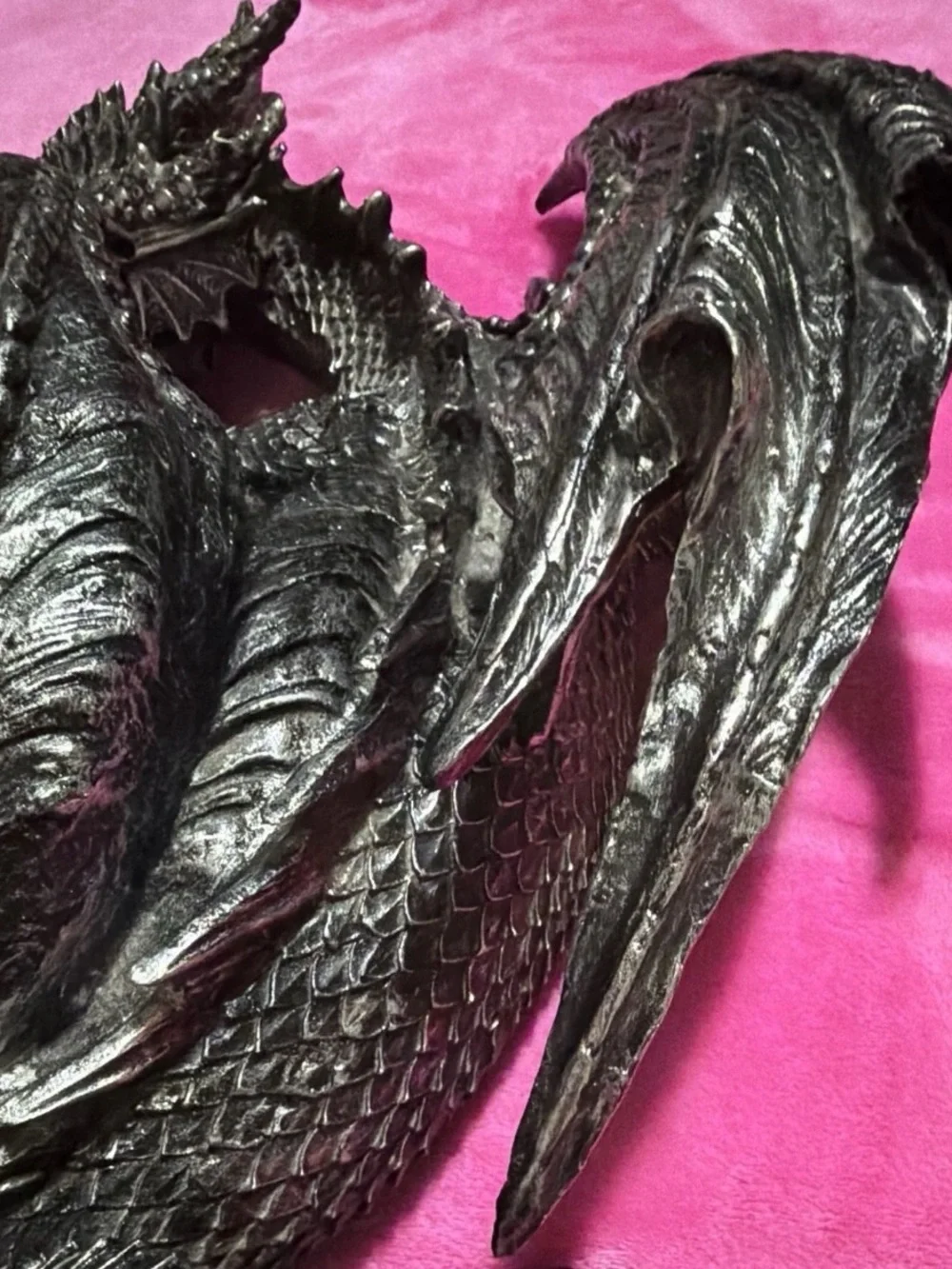 Large fantasy Dragon figurine statue decor 19-20 inches read full description